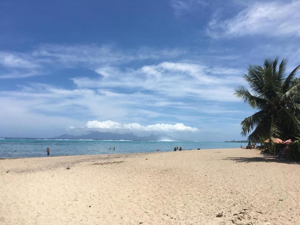 Fare Noanoa Hotel Paea Bagian luar foto